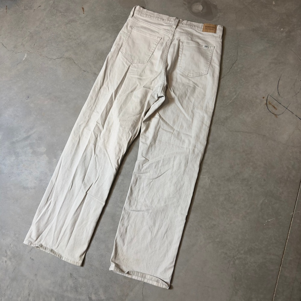 Signature by Levi Strauss Jeans Women 14 W32 Beige Straight Leg Baggy Minimalist - Picture 2 of 6
